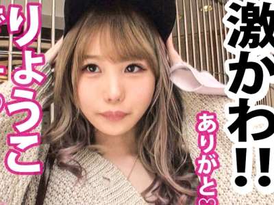 高画質で楽しめる小柄な魅力あふれる女性が背後からの激しい立ち位置での密着行為と内部放精を交えた体液の飛散描写
